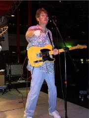 dick73101_2.jpg